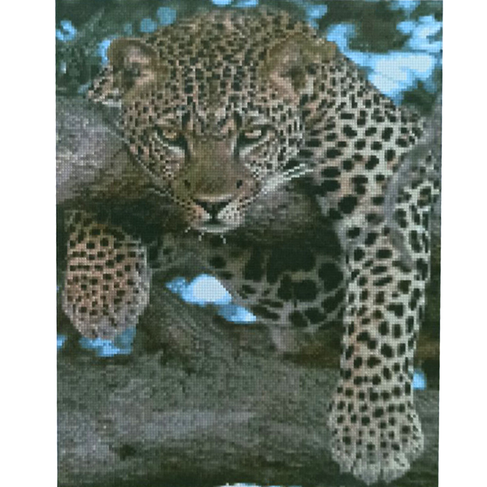 Diamond painting Strateg PREMIUM Leopard on vacation size 40х50 sm (D0051)