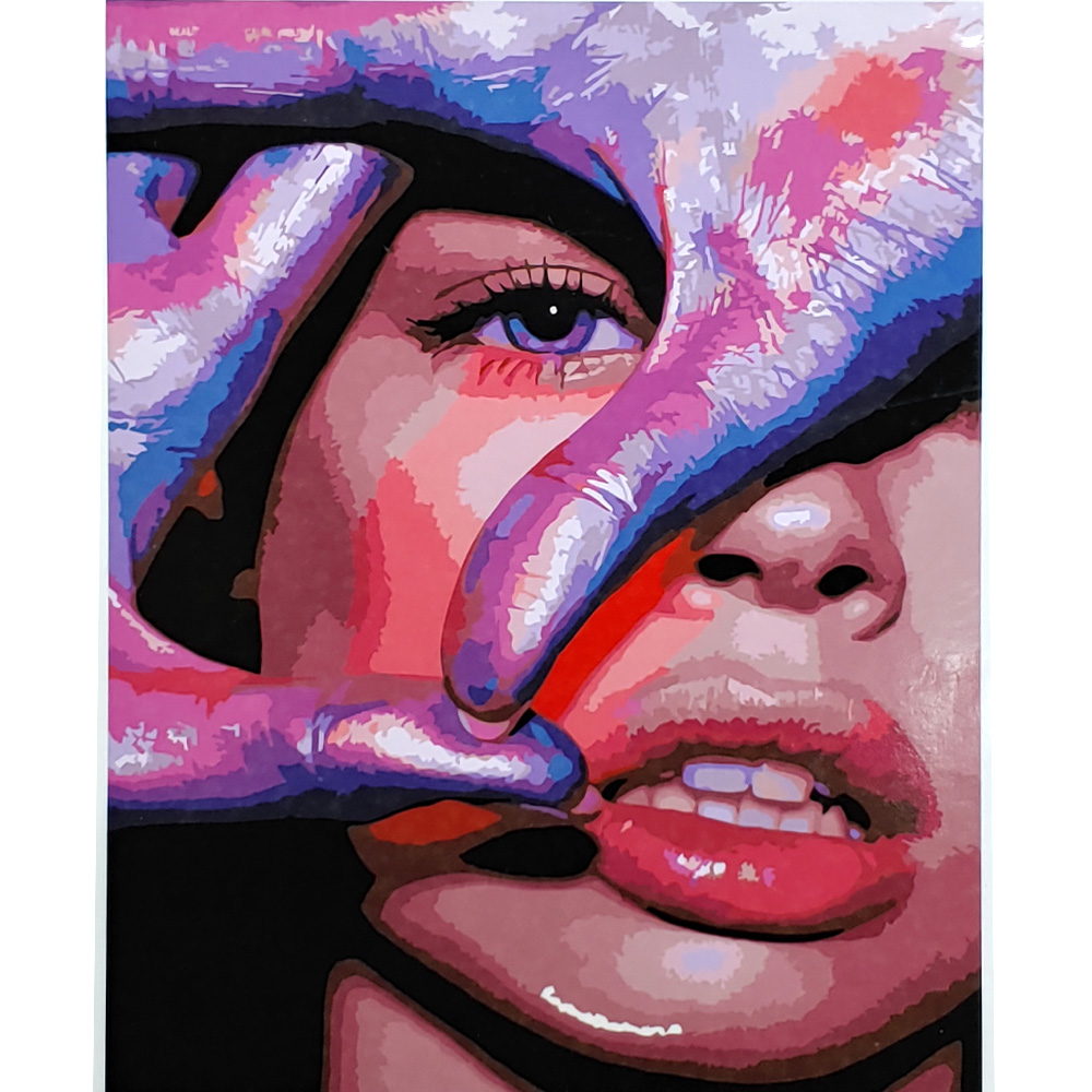 Focused gaze with varnish size 40х50 sm (SY6877)